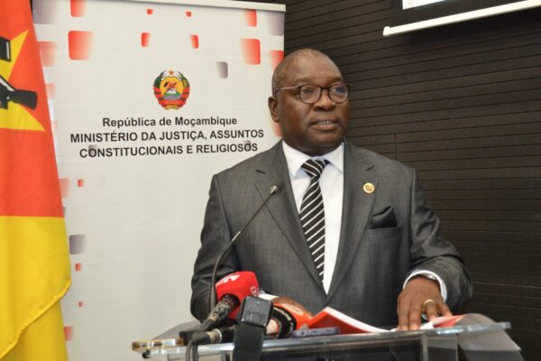 Governo defende maior equilíbrio de género no sistema judicial em Moçambique