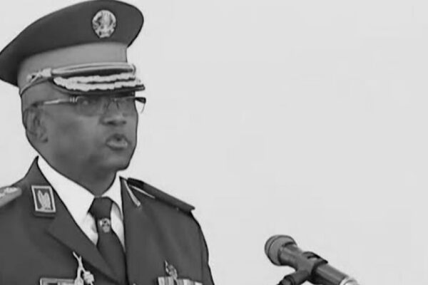 Morreu antigo Chefe do Estado-Maior General das FADM Lázaro Menete
