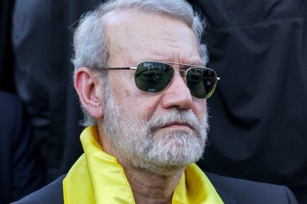 Morto chefe da segurança do Irão