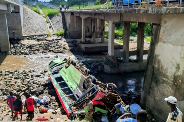 Subiu para nove número de mortos do acidente de Gondola