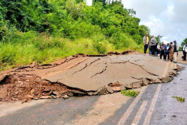 Tráfego continua  condicionado na N260