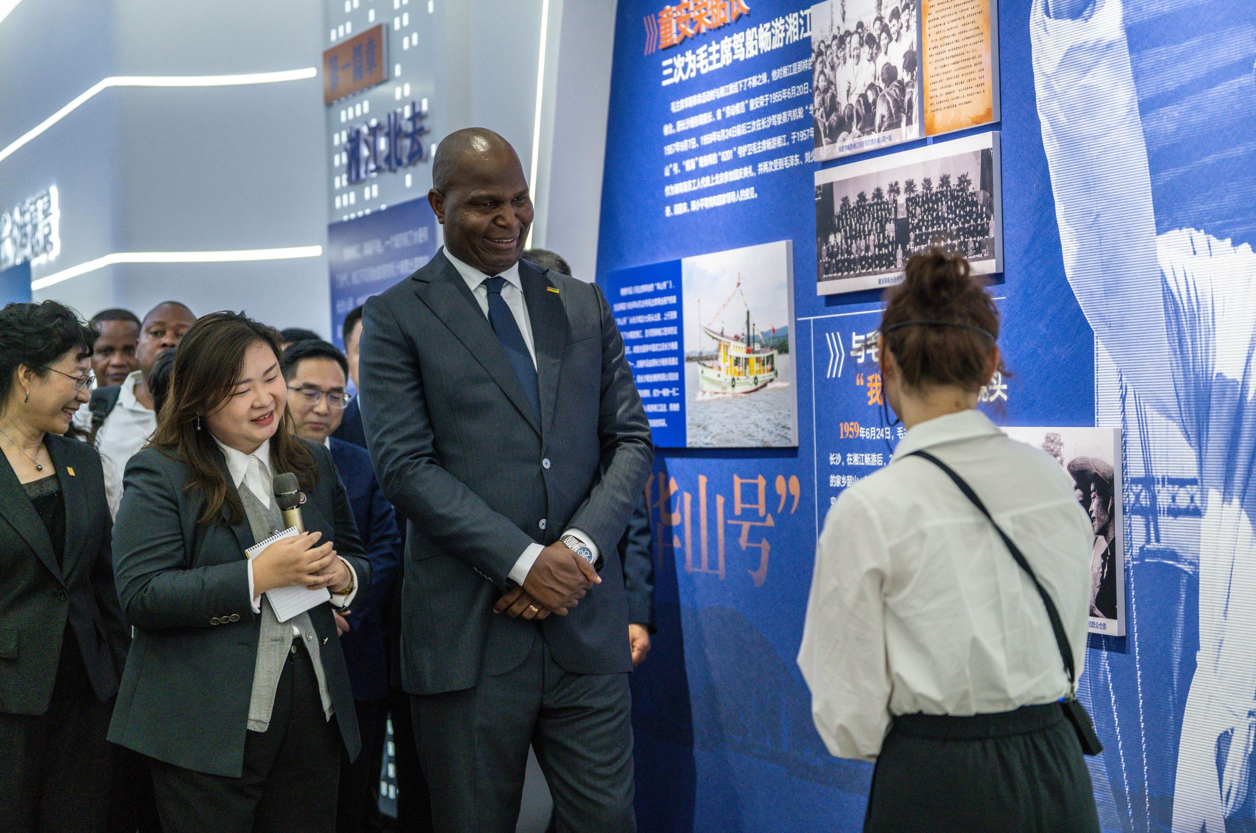 AFIRMA DANIEL CHAPO EM VISITA AO “GIGANTE ASIÁTICO”: China é parceiro ideal para progresso de Moçambique