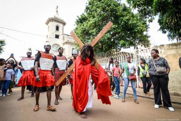 DOMINGO DA PÁSCOA: Religiosos apelam à paz e reconciliação genuínas