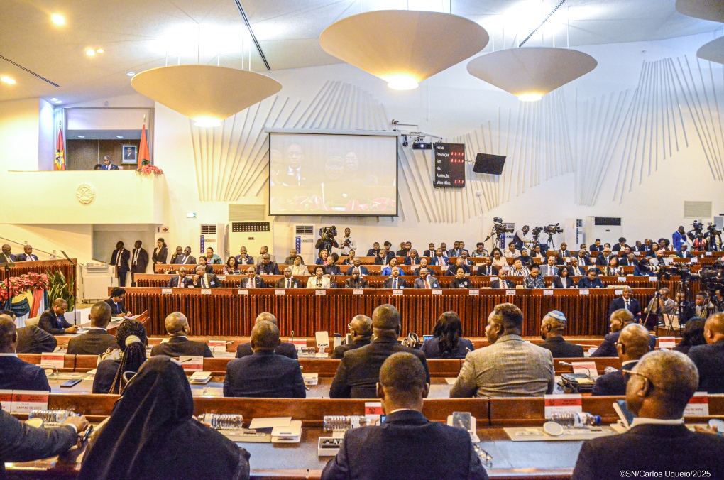PR submete ao parlamento a revisão da Lei de governação descentralizada