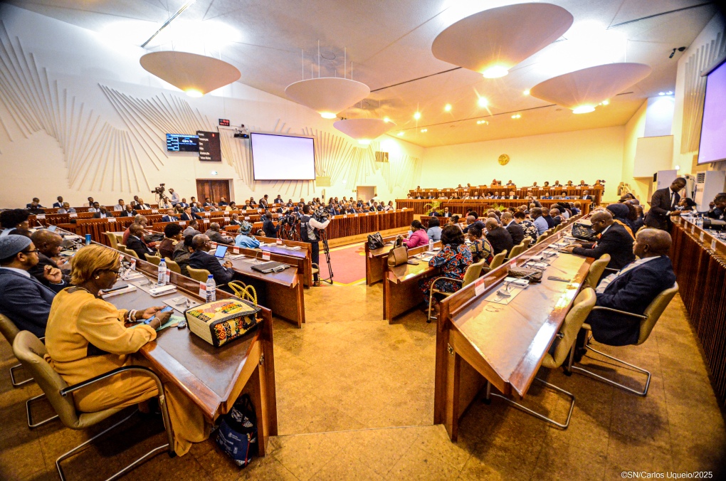 Parlamento aprova na generalidade Lei de controlo do tabaco