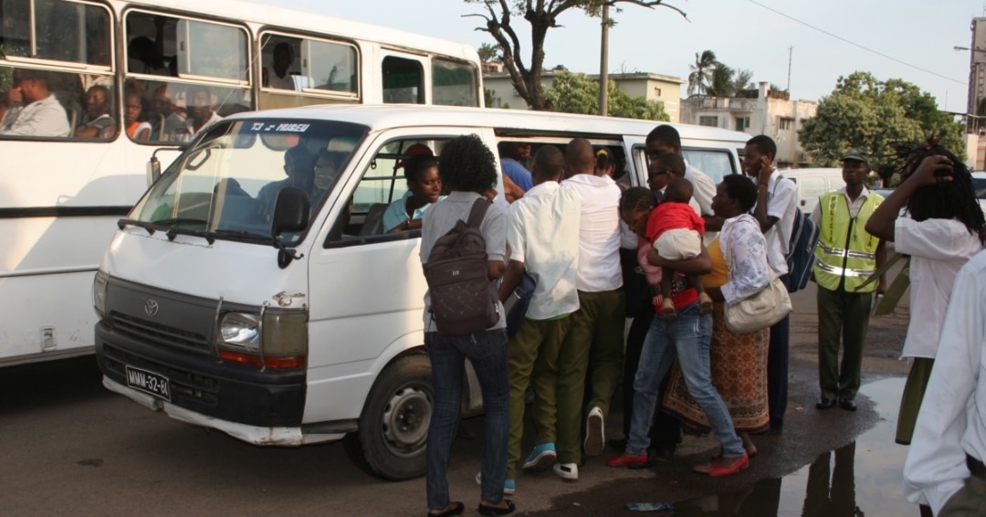Transporte escolar:“quebra-cabeças” sem solução?