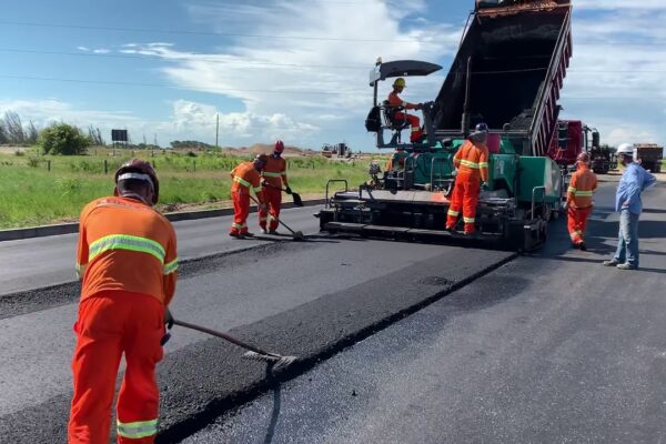 Governo investe 15 mil milhões na reabilitação de estradas em Tete