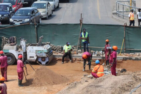 Município de Maputo alerta para impacto da falta de combustível nas obras públicas