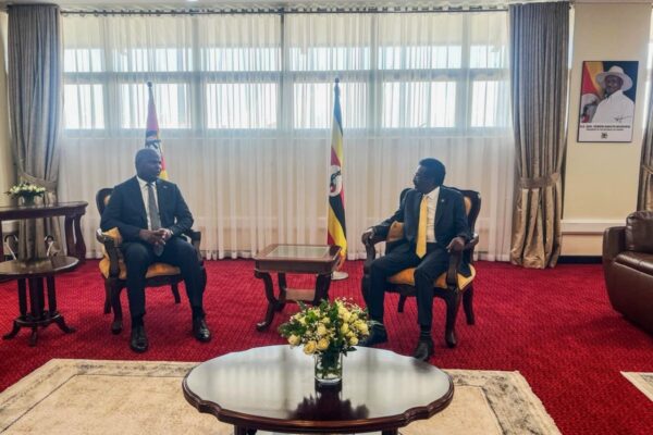 Presidente Chapo já está no Uganda