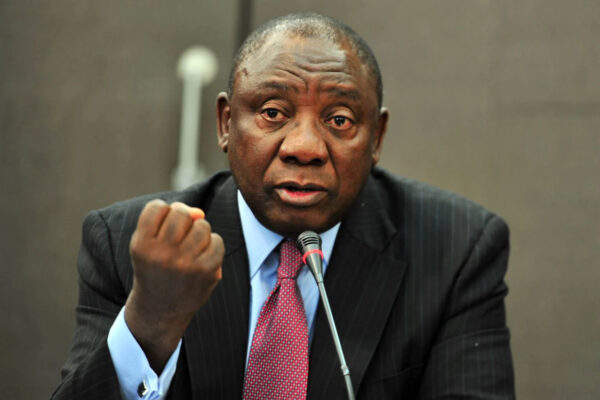 Ramaphosa leva proposta migratória à próxima cimeira da União Africana