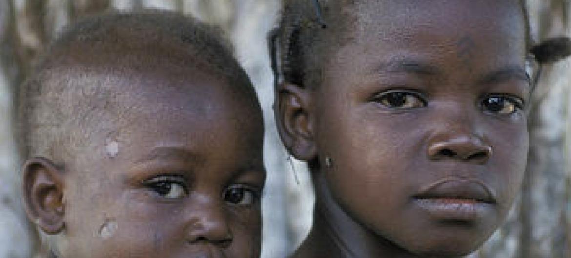 Autoridades malawianas intensificam combate aos casamentos prematuros