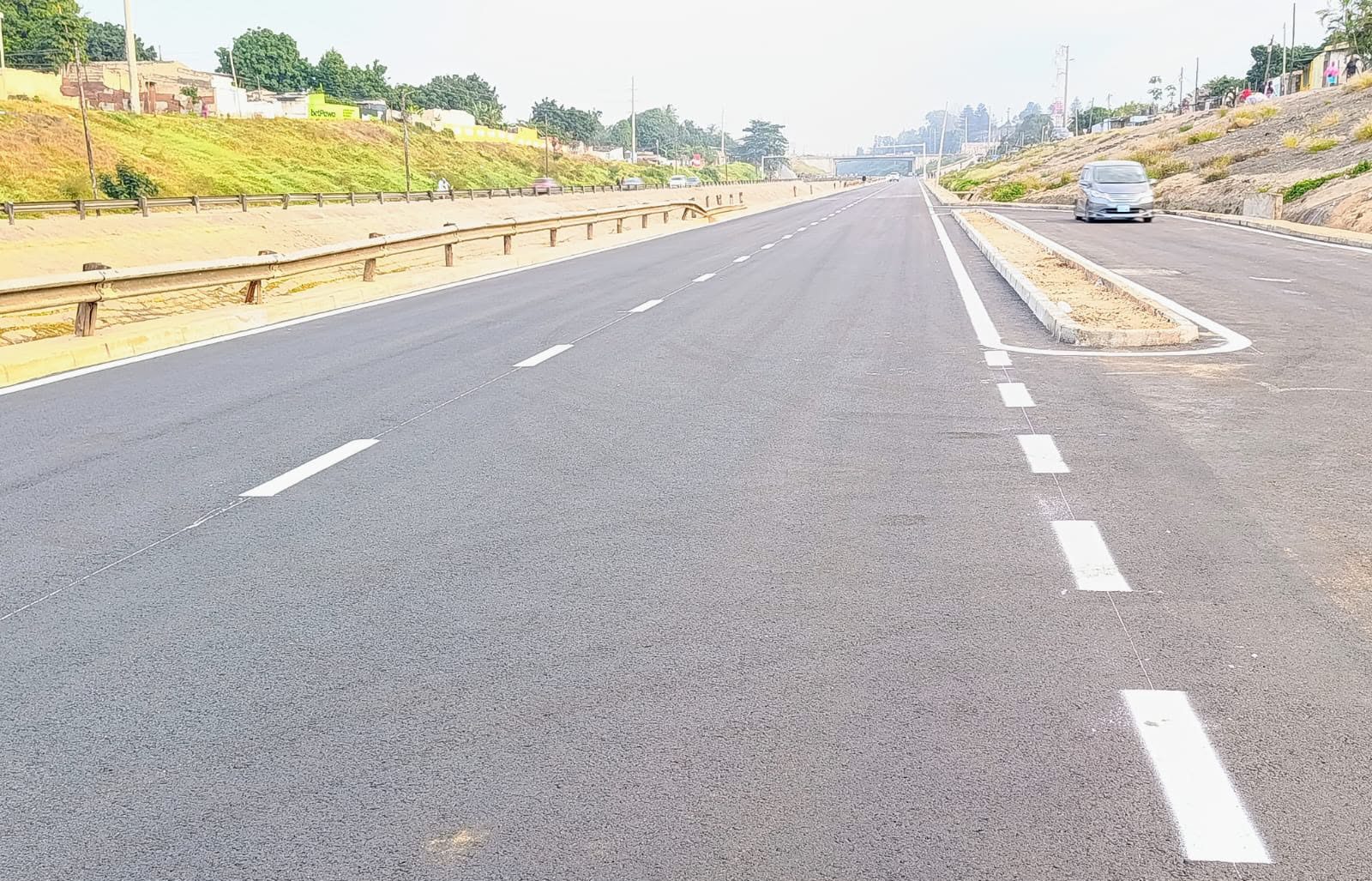 Maputo: Avenida Joaquim Chissano reaberta após a conclusão das obras de modernização da rede de esgoto