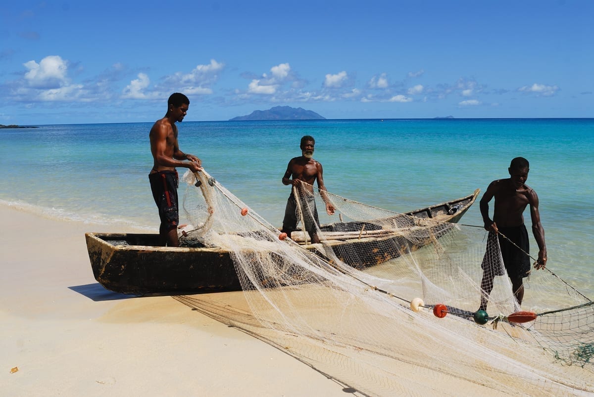 Pesca ilegal causa perdas anuais de 400 milhões de dólares à SADC
