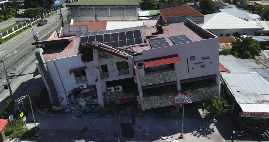 SISMO NAS FILIPINAS: Número de mortos sobe para 41