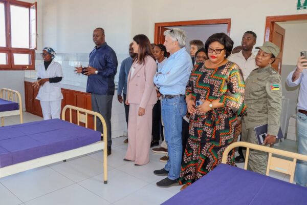 Maputo: inaugurada maternidade e Casa Mãe Espera em Magude