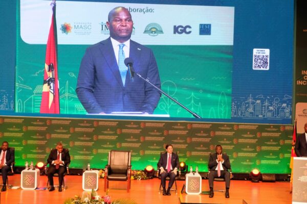 PR reconhece que abundância de recursos não produz desenvolvimento