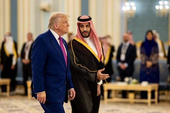 Arábia Saudita sinaliza que não quer depender somente dos EUA - Jornal Domingo