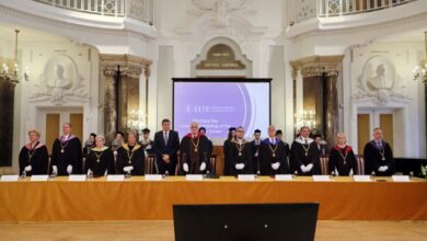 PR felicita Mia Couto por Doutor Honoris Causa na Hungria