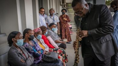 Fundação Moreira Chonguiça celebra Dia Internacional do Jazz com pacientes do HCM