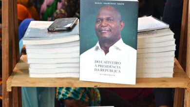 Chapo promove literacia em Chimoio - Jornal Domingo